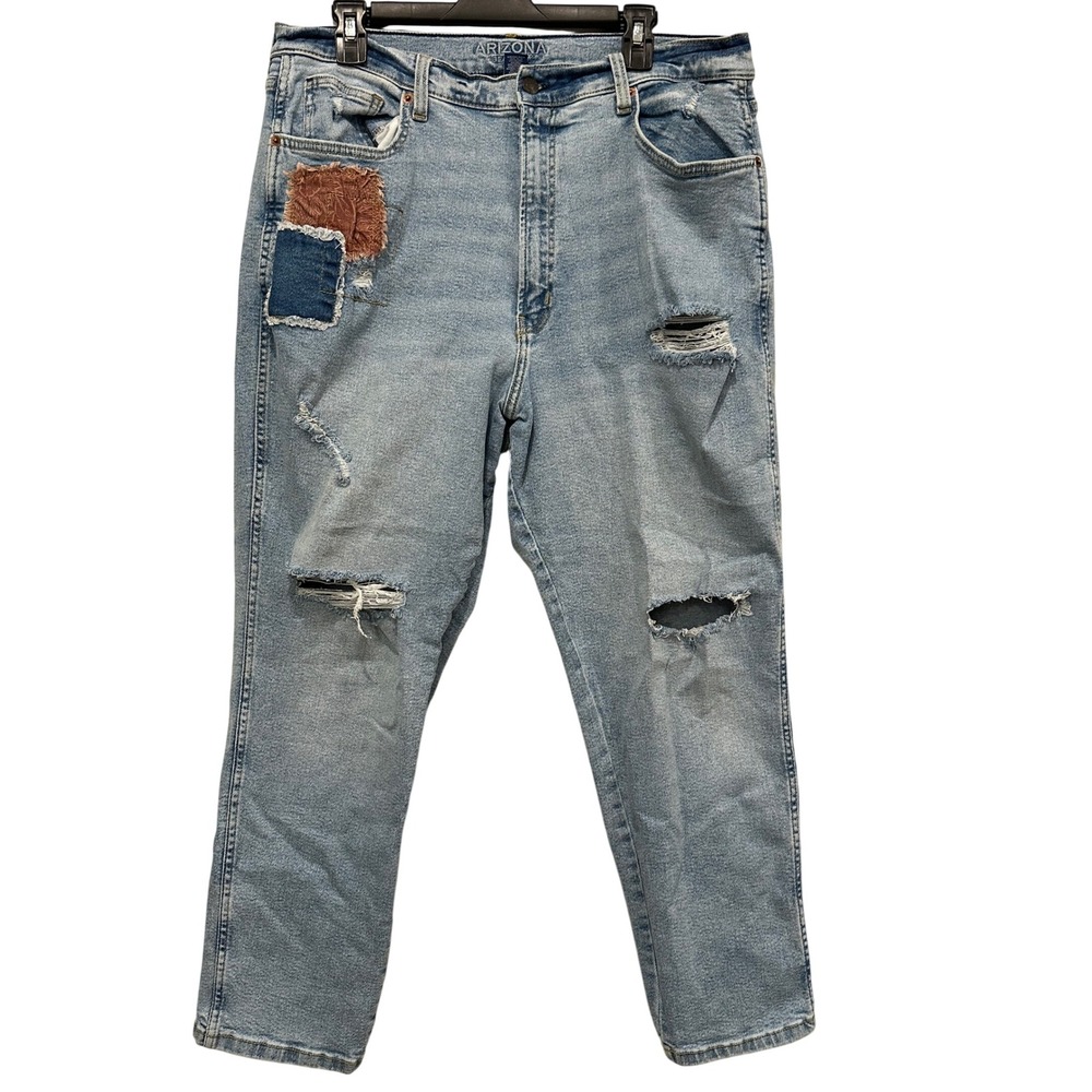 Arizona Jean Co Highest-Rise Mom Jeans Light Wash Patchwork Distressed Size 19‎